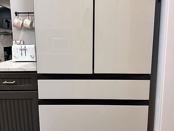 5th image of 928 Vicar Ln