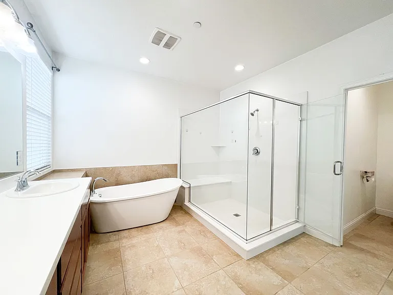 8428 Amber Valley Ln — Photo 45