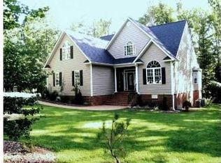 4270 Three Bridge Rd, Powhatan, VA 23139