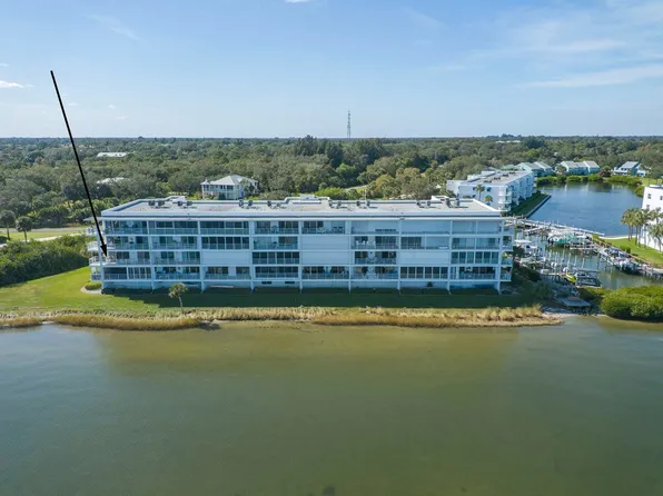 5932 S River Run Dr Unit 5932, Sebastian, FL 32958