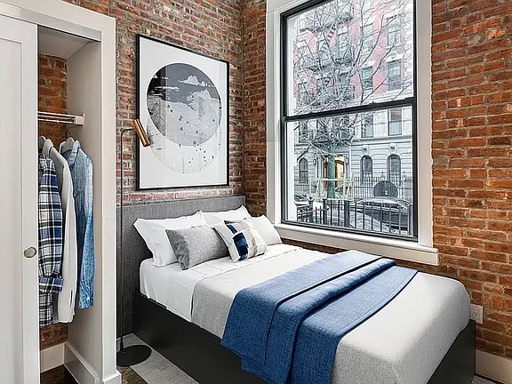 3rd image of 244 W 22nd St #1A