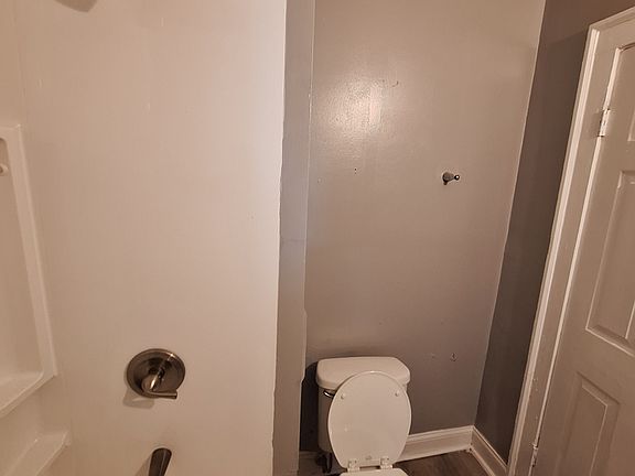 5th image of 10006 Lamontier Ave #Up