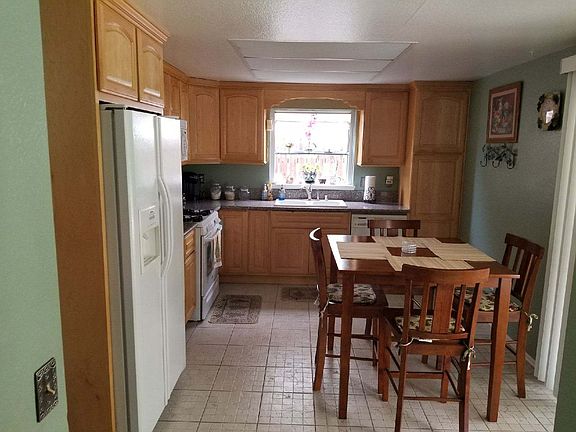 3rd image of 11353 Sage Ave
