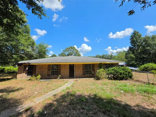 274 County Road 3375, Cleveland, TX 77327