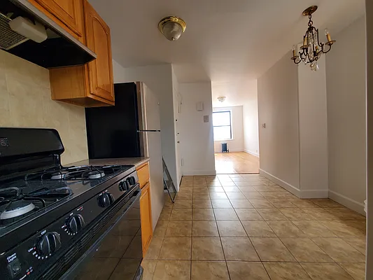 Rented by Ideal Properties Group | media 4