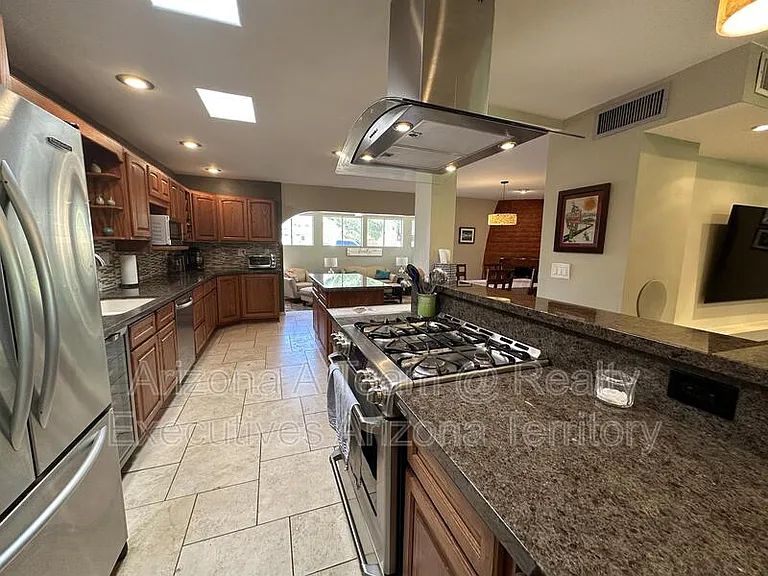 7740 E Manor Pl — Photo 8