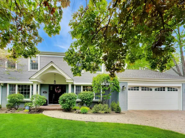 944 Western Ave, Northbrook, IL 60062