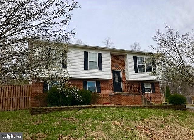 1st image of 38520 Arlington Dr
