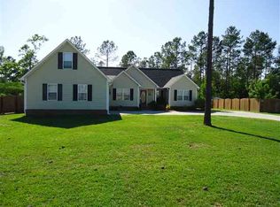 205 Portland Pl, Hubert, NC 28539
