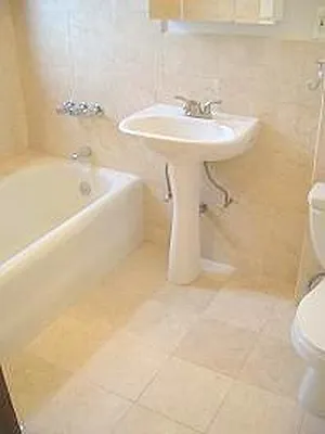 Rented by Manhattan Spaces | media 10