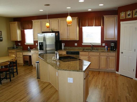 Slab Granite Countertops