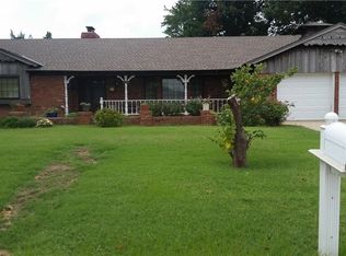 1515 W Walnut St, El Reno, OK 73036