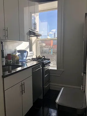 Rented by MOTION New York | media 11