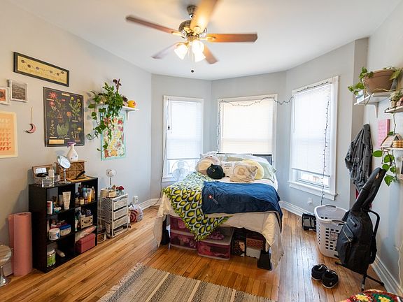 5th image of 2408 W Grenshaw St #3