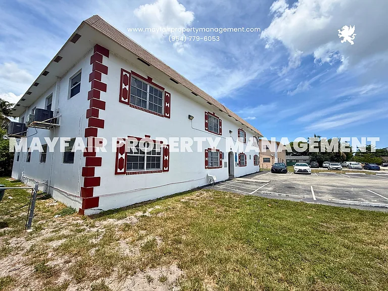 401 NW 43rd St #2 — Photo 22