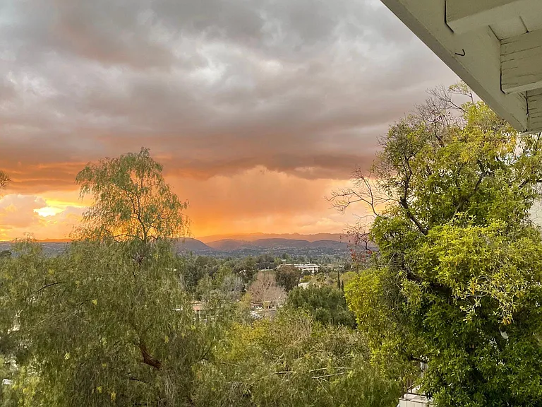 5205 Calatrana Dr — Photo 23