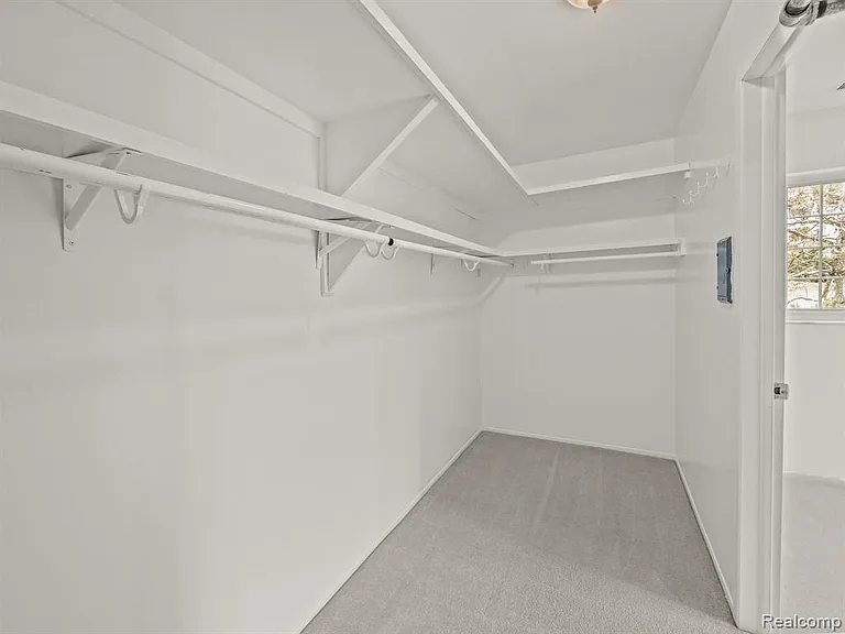 490 Baldwin Ave #5 — Photo 23