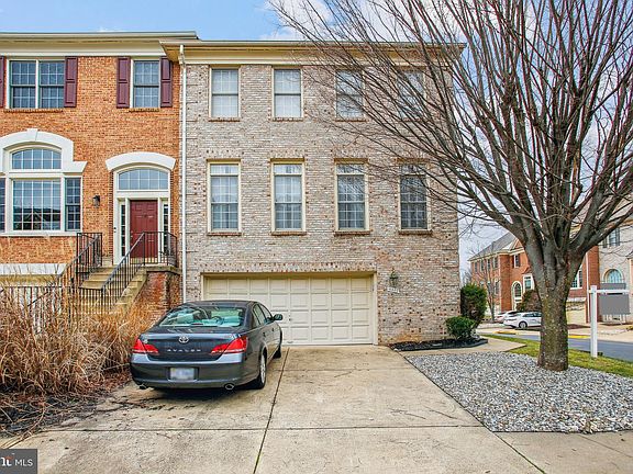 5th image of 6400 Gladys May Ln