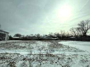 608 Sullivan Ln, University Park, IL
