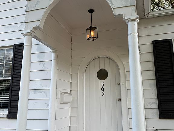 5th image of 505 E Adalee St