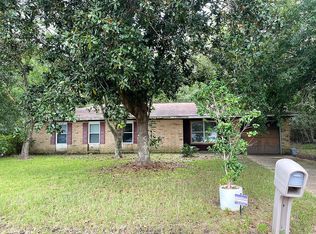 2207 Chestwood Dr, Gautier, MS 39553