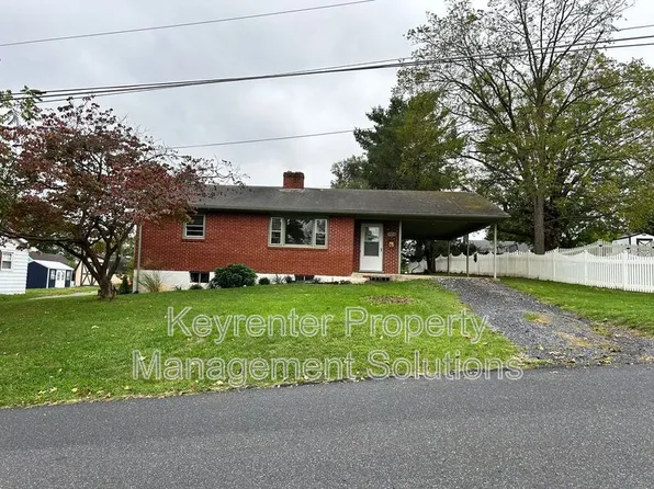 2212 3rd St, Staunton, VA 24401