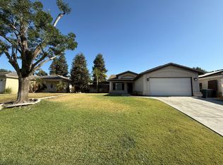 5704 Pine Canyon Dr, Bakersfield, CA 93313