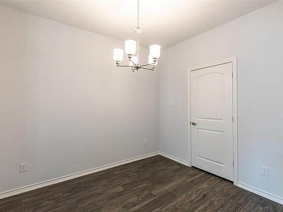 5th image of 4126 Abilene St