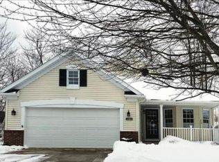 1484 Golden Ln, Broadview Heights, OH 44147