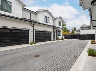 9500 Garden City Rd #4, Richmond, BC V7A2S2