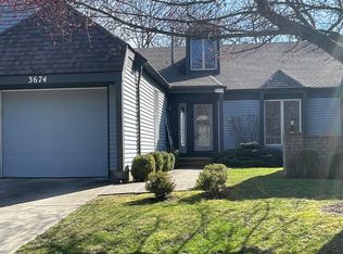 3674 Bonita View Dr SE, Grand Rapids, MI 49508