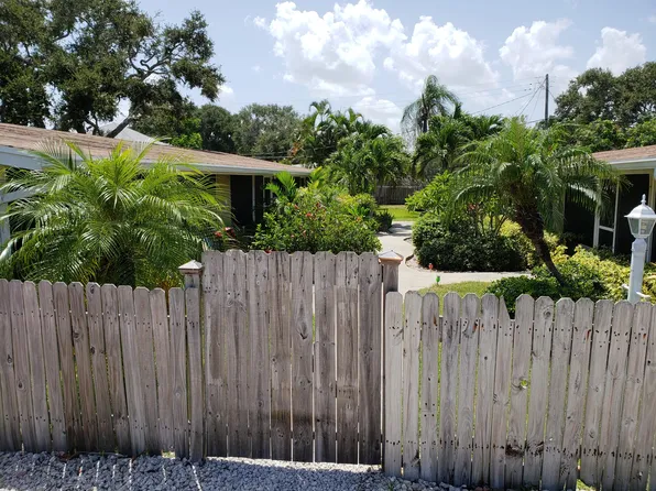 238 Woodland Ave APT 3, Cocoa Beach, FL 32931