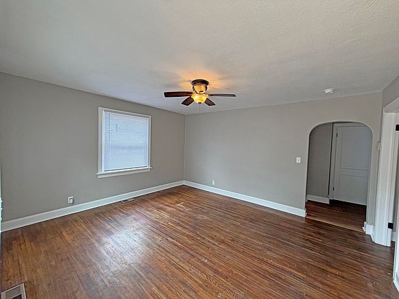 5th image of 2336 N Johnston Avenue