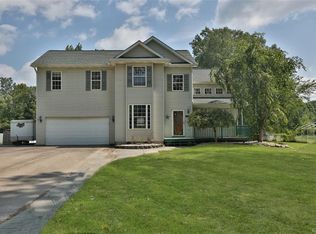 23275 Merriman Rd, New Boston, MI 48164