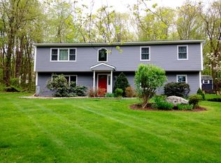 40 Linda Ln, Bethel, CT 06801