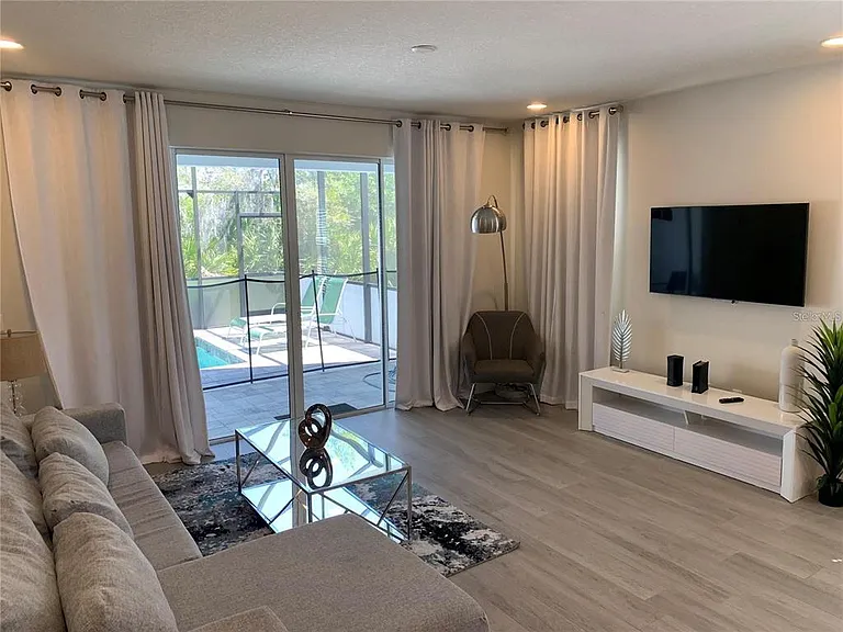 17307 Hidden Forest Dr — Photo 5