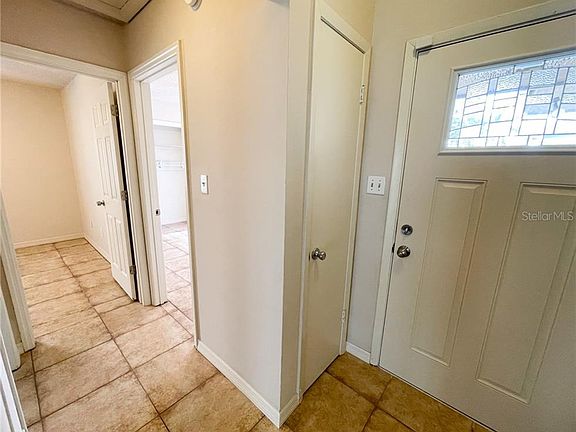 5th image of 1736 Lakeview Village Dr