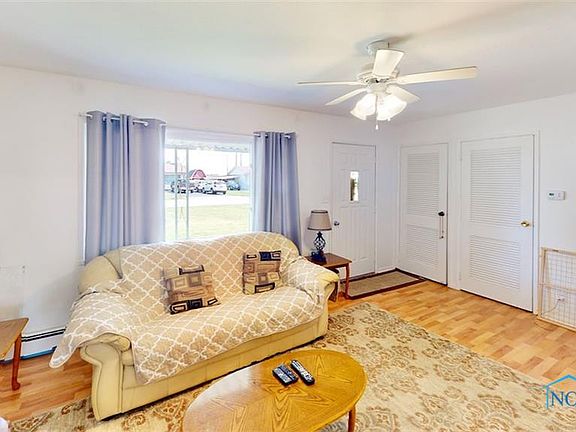4th image of 2023 Christina Dr