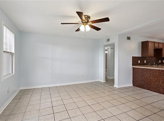 3rd image of 6242 Wainwright Dr