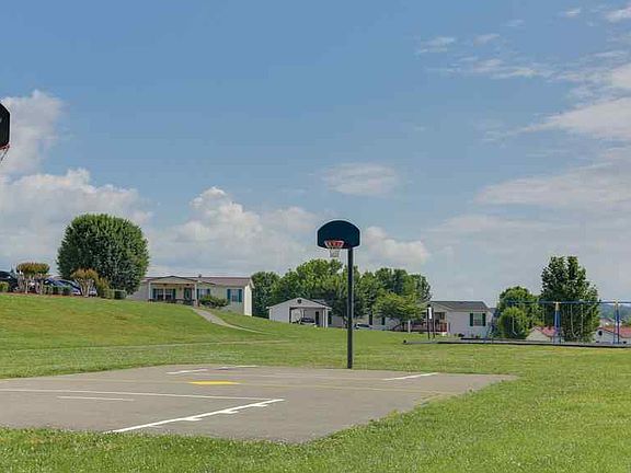 5th image of 2606 Seattle Slew Way #1a2