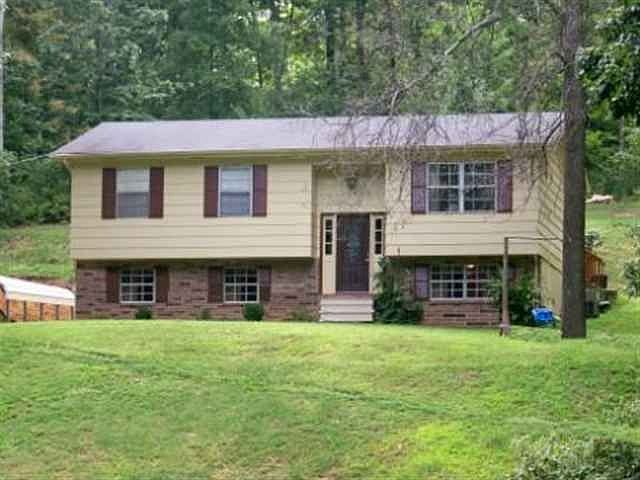 1st image of 4035 Brookcrest Dr NE