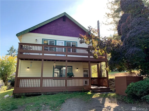 3717 W Arsenal Way, Bremerton, WA 98312