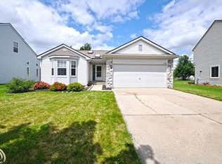7355 Cypress Pointe Dr, Ypsilanti, MI