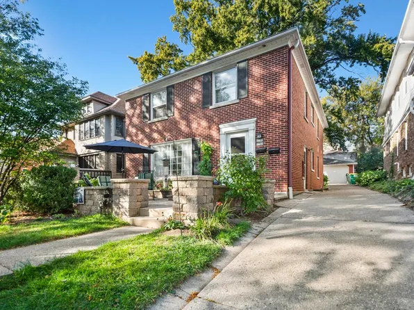 1700 East Menlo BOULEVARD #1702, Shorewood, WI 53211