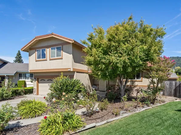 4402 Glacier Court, Rohnert Park, CA 94928