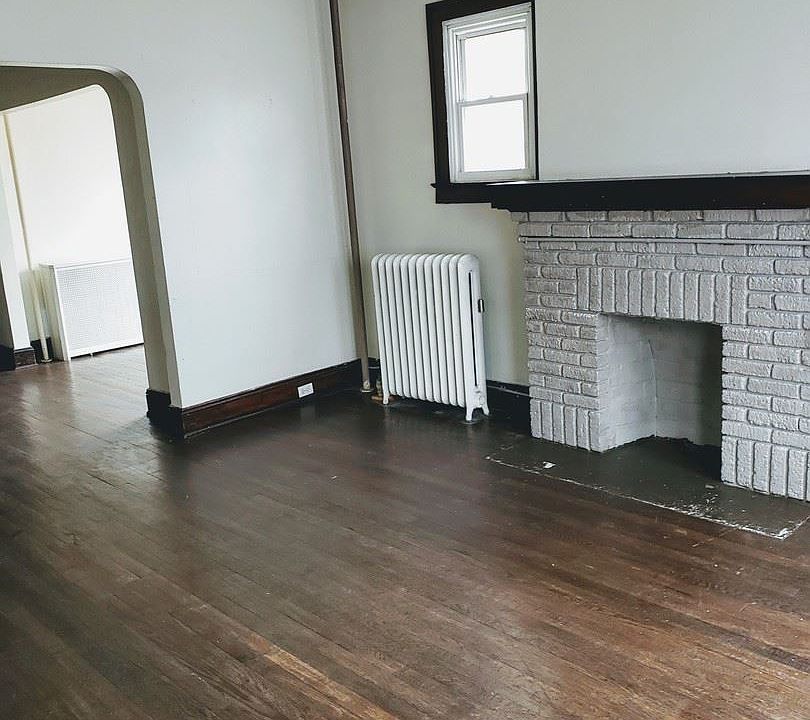 1st image of 1517 Columbus Ave APT 6