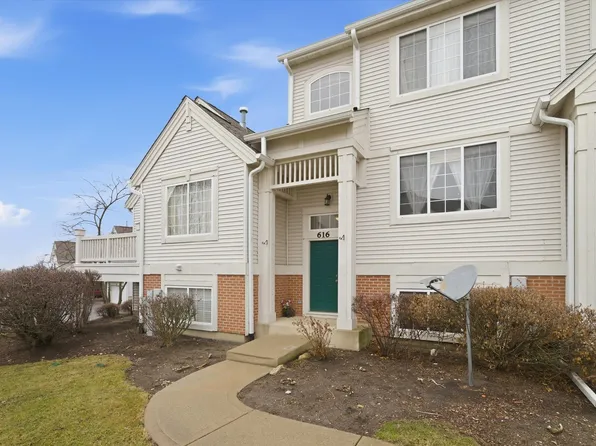 616 S Rosehall Ln #616, Round Lake, IL 60073
