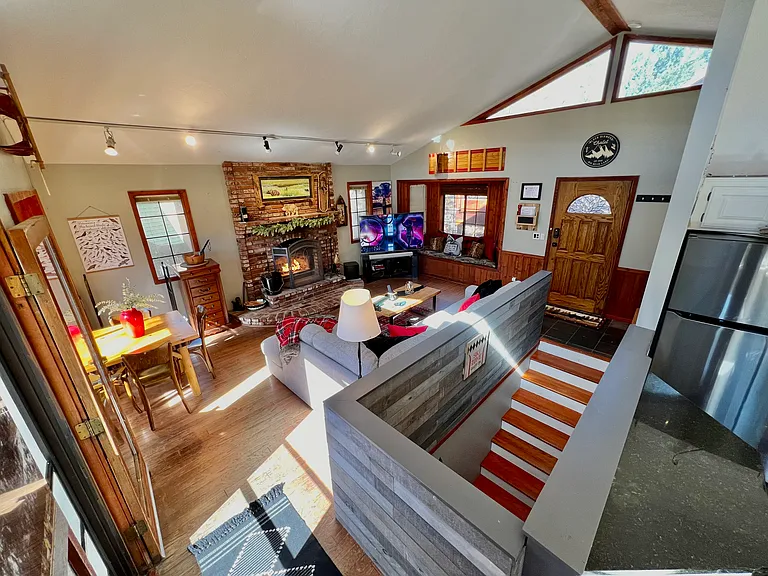 42615 Alta Vista Ave — Photo 13