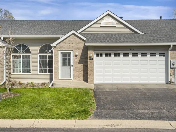1326 Conservatory Ct, Saint Paul, MN 55117