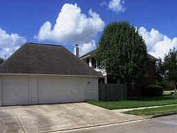 2nd image of 2740 W Oaks Cir E